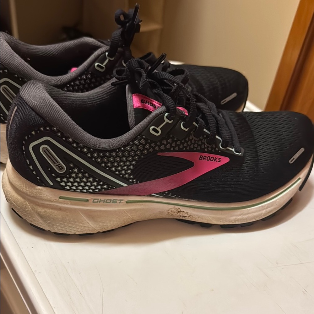 Brooks Black and Pink Athletic Shoes with Breathable Mesh